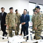 فیلڈ مارشل عاصم منیر کا پاکستان آرڈننس فیکٹری کا دورہ، پیداواری صلاحیت کا جائزہ لیا