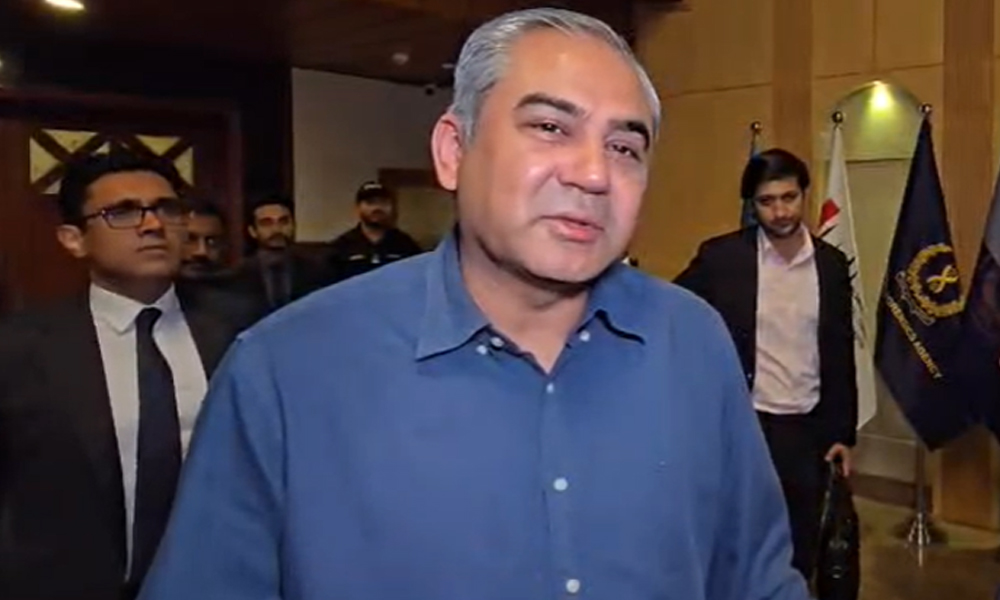 موجودہ نظام کہیں نہیں جا رہا، حکومت اپنی آئینی مدت یعنی پانچ سال مکمل کرے گی، وزیر داخلہ