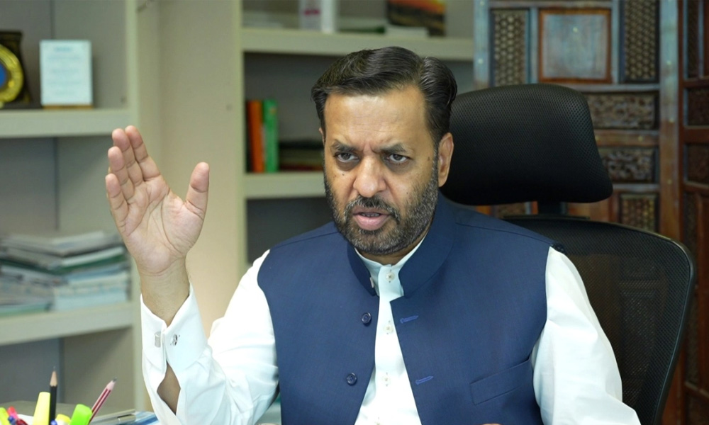ہپیا ٹائٹس ٹیسٹ نہ کرانے والے وزارت صحت کے ملازمین کی تنخواہ بند کی جائے گی ، مصطفیٰ کمال
