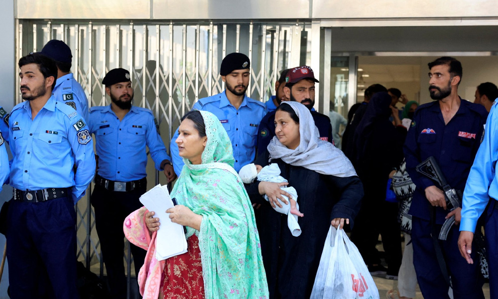 قائمہ کمیٹی صحت کے چیئرمین اور ارکان کا پمز کا دورہ ، حادثے کی تحقیقات خود کرنے کا فیصلہ