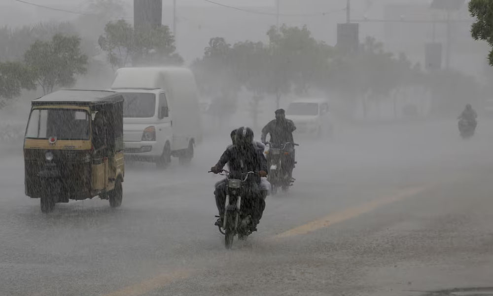مختلف علاقوں میں موسلادھار بارش کی پیشگوئی، جڑواں شہروں میں اربن فلڈنگ کا خدشہ