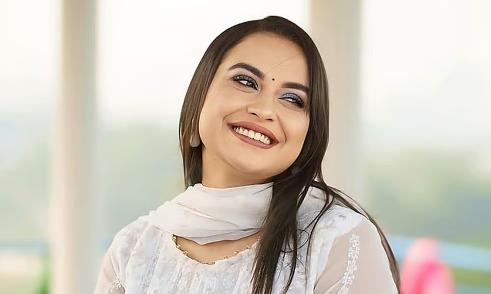 بنگلہ دیش کی معروف اداکارہ ردھیکا ردھی کی پنکھے سے لٹکی لاش برآمد