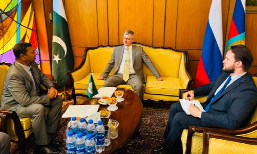 روس اور کامسٹیک کے درمیان سائنسی و تعلیمی تعاون بڑھانے پر اتفاق روس اور کامسٹیک کے درمیان سائنسی و تعلیمی تعاون بڑھانے پر اتفاق