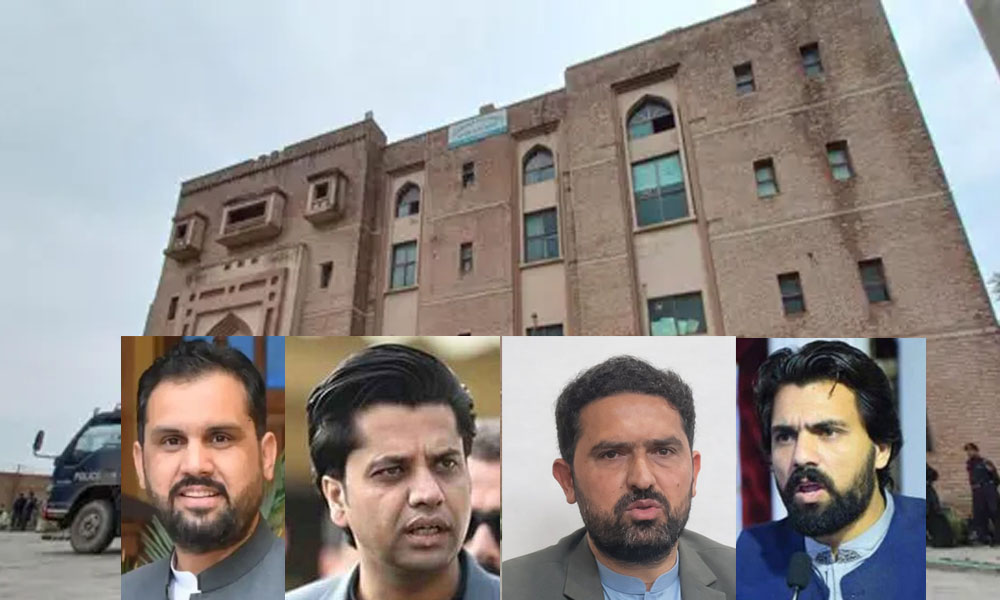 سہیل آفریدی سمیت 4 پی ٹی آئی رہنمائوں کے ناقابلِ ضمانت وارنٹ گرفتاری جاری