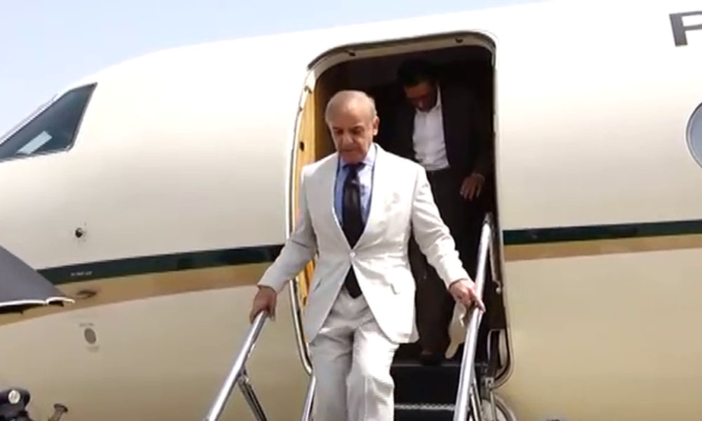 وزیراعظم شہباز شریف لندن پہنچ گئے