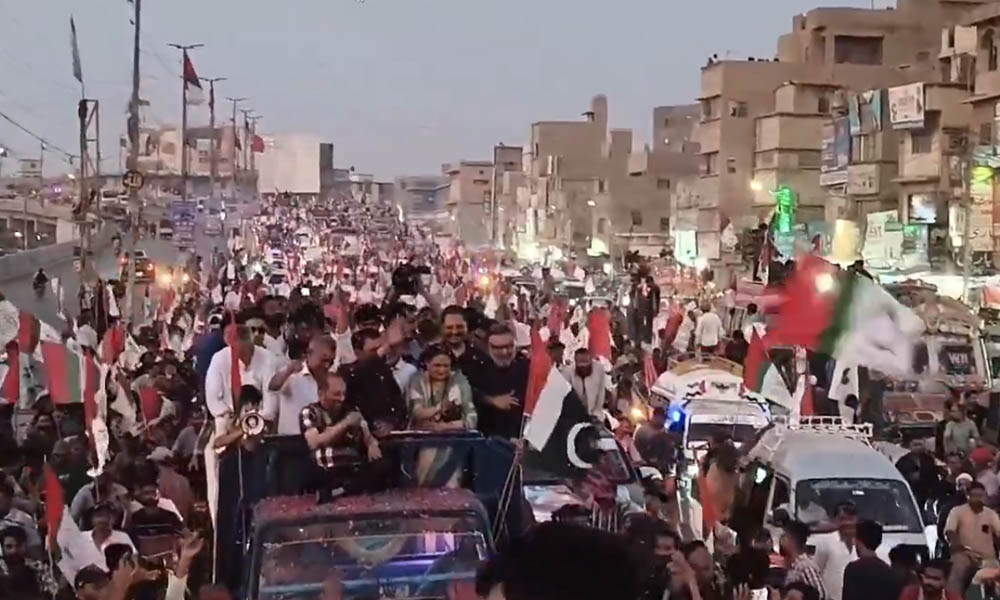 جاگیردارانہ جمہوریت نہیں، شراکتی عوامی جمہوریت چاہتے ہیں، خالد مقبول صدیقی