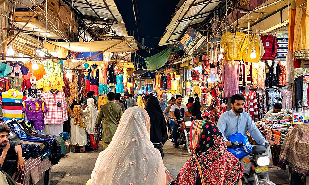 بازار 9، شادی ہالز 10 اور ریسٹورنٹس رات 11 بجے بند کرنےکا حکم