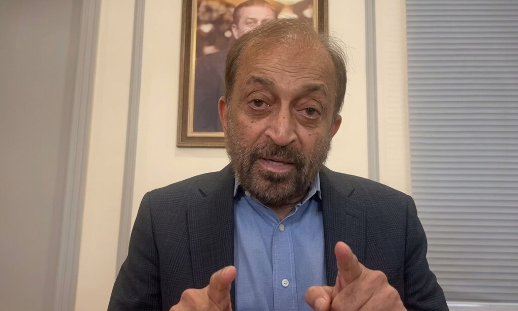 سندھ حکومت نئے صوبوں کے حق میں نہیں، انتظامی یونٹس سے بچنے کیلئے تبدیلیاں کی جا رہی ہیں، فاروق ستار