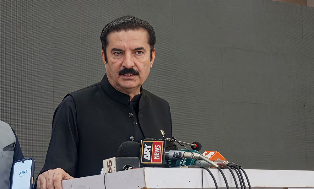 پی ٹی آئی آج یا کل اسلام آباد مارچ ختم کرنے کا اعلان کردے گی، فیصل کریم کنڈی کا دعویٰ