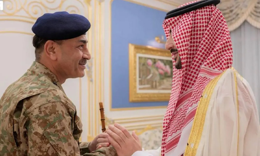 فیلڈ مارشل سے سعودی وزیر دفاع کی ملاقات، سعودیہ پر حملوں کا مقابلہ کرنے کیلئے مشترکہ کوششوں کا عزم