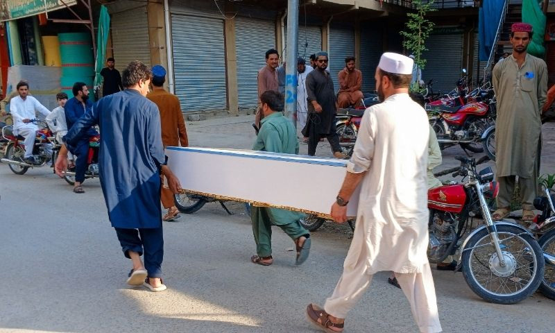 کوہاٹ پولیس لائنز دھماکے میں ملوث ایک خودکش بمبار افغان شہری نکلا، سکیورٹی ذرائع