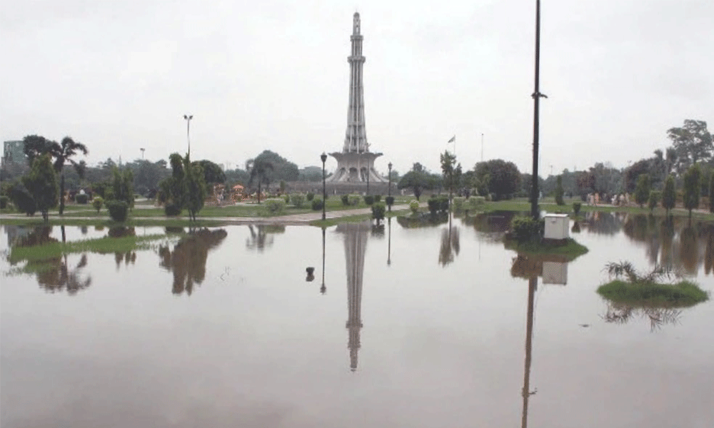 پاکستان کے 4 شہر موسمیاتی خطروں سے نمٹنے کی کم ترین صلاحیت رکھنے والے شہروں میں شامل