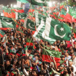 لانگ مارچ کیلئے حکمت عملی کیا ہو گی؟ پی ٹی آئی قیادت تذبذب کا شکار