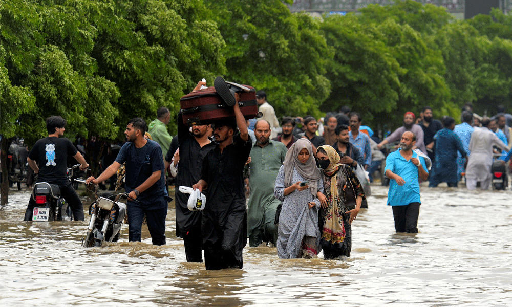 ملک کے مختلف علاقوں میں بارش کے باعث سیلاب کا خدشہ، این ڈی ایم اے کا الرٹ جاری