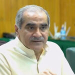 حکومت اور احتجاج کرنے والے انا اور ضد سے بالاتر ہو کر بات چیت کریں، سعد رفیق