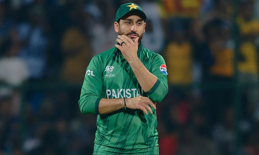 انگلینڈ سے ڈراپ سلمان علی آغا کی ڈومیسٹک کرکٹ میں دھواں دار واپسی، ٹرپل سنچری بنا ڈالی