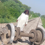 راولپنڈی سے کراچی جانے والی مسافر ٹرین حادثے کا شکار