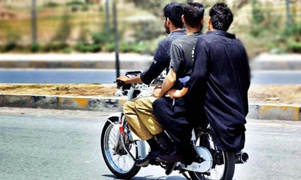 باجوڑ میں موٹر سائیکل کی ڈبل سواری پر 10 روز کے لئے پابندی عائد