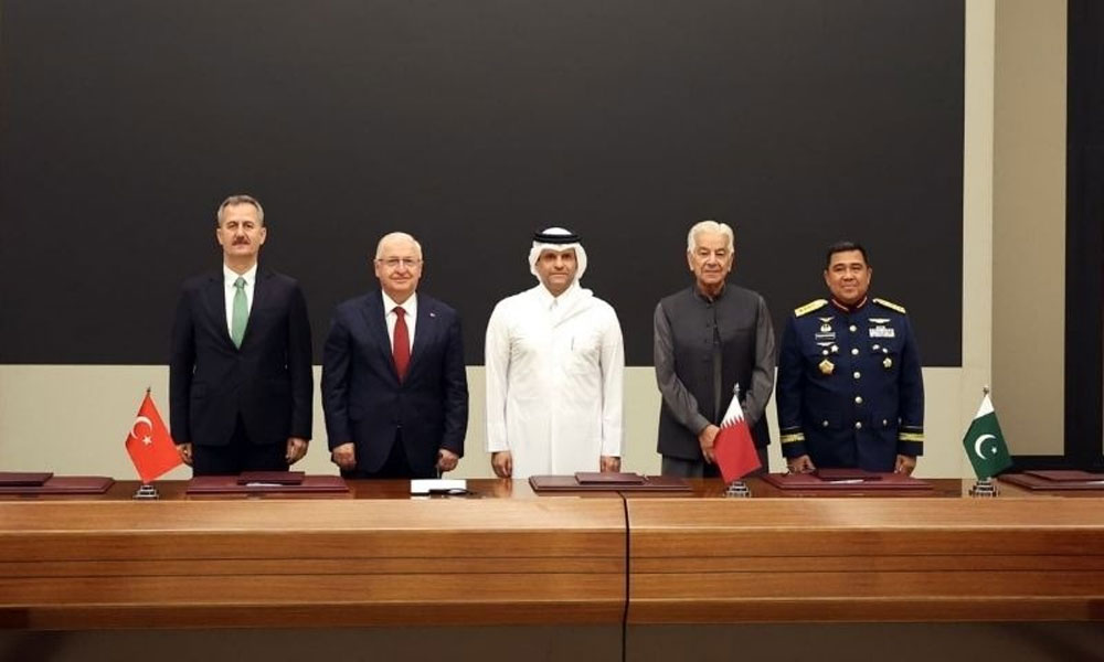 پاکستان، ترکیہ، قطر اور انڈونیشیا کے درمیان ’بدر معاہدے‘ کی یادداشت پر دستخط