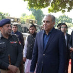 پولیس کی 10بکتر بند گاڑیاں خیبر پختونخوا پولیس کے حوالے کر دیں، محسن نقوی