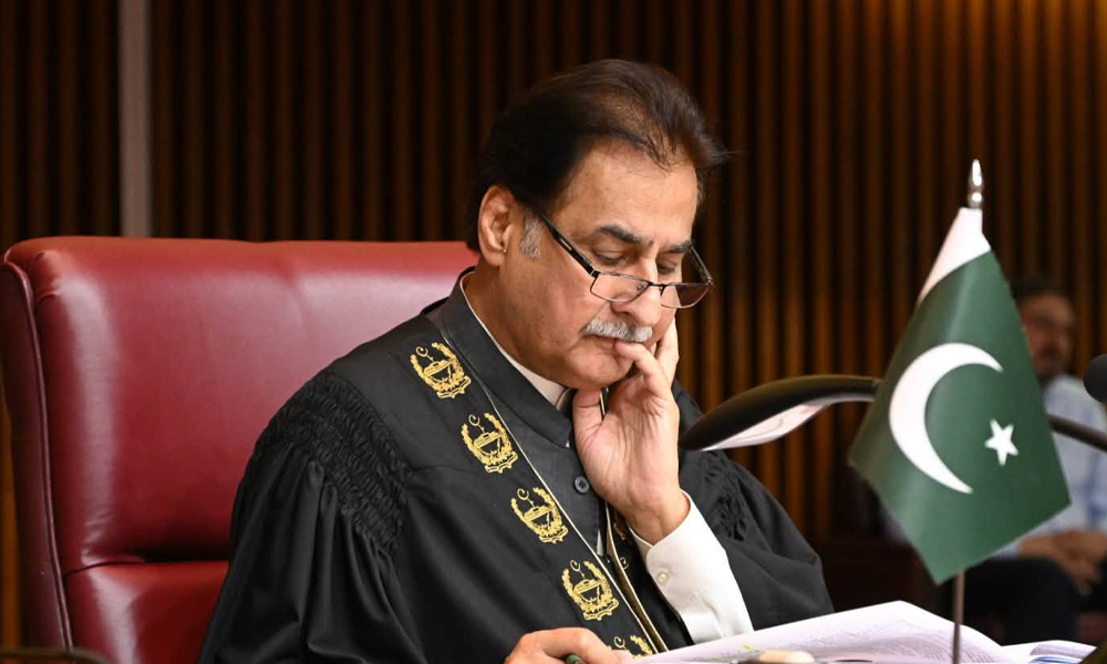قومی اسمبلی اجلاس: اسپیکر نے کورم پورا نہ ہونے پر کارروائی ملتوی کر دی