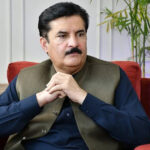 پی ٹی آئی لانگ مارچ کرکے دکھائے، چیلنج کرتا ہوں، فیصل کریم کنڈی