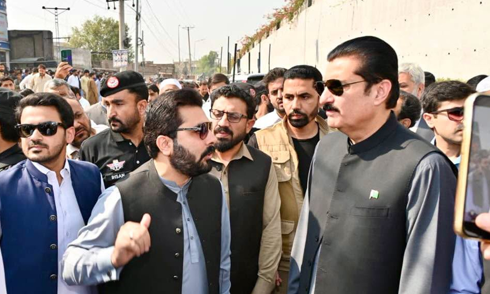 انتظامی اور معاشی چیلنجز کے حل کیلئے ہنگامی بنیادوں پر کام کر رہے ہیں، گورنر خیبر پختونخوا