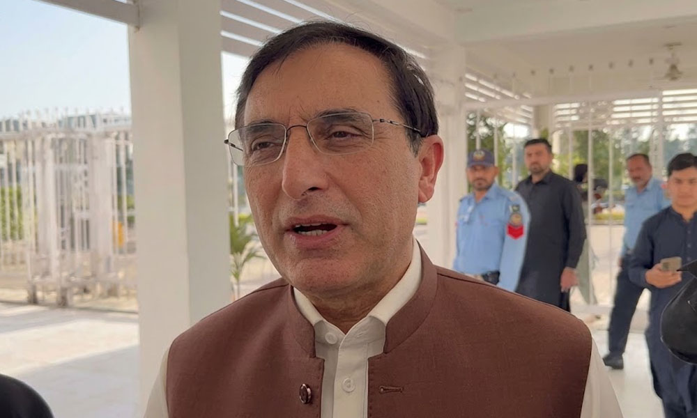 مذاکرات ملک، قوم اور جمہوریت کے لیے انتہائی ضروری ہیں، بیرسٹر گوہر