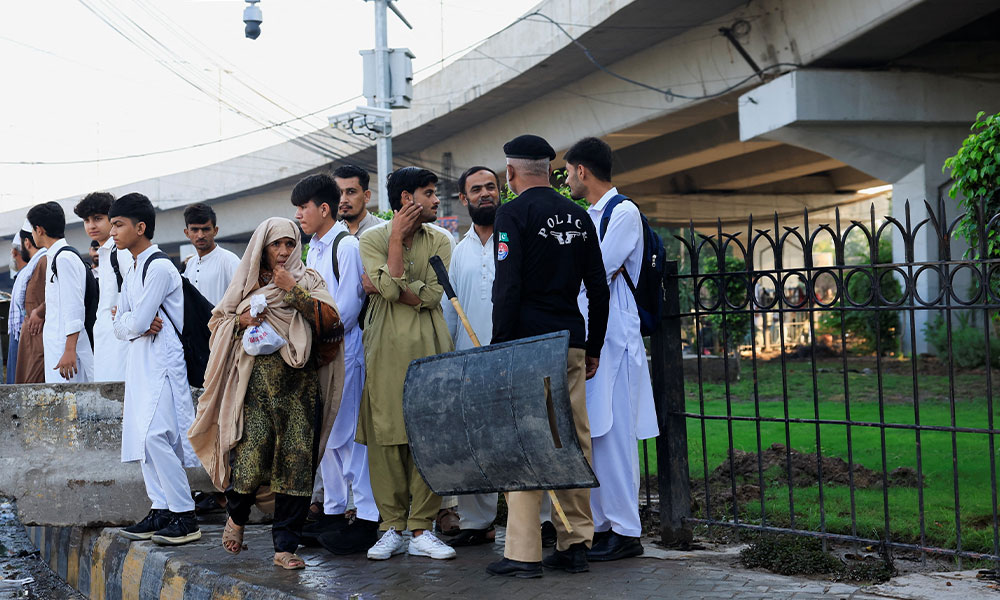 محسن نقوی صوبائی اپیکس کمیٹی اجلاس کیلئے پشاور پہنچ گئے: اپیکس کمیٹی کیا ہوتی ہے؟