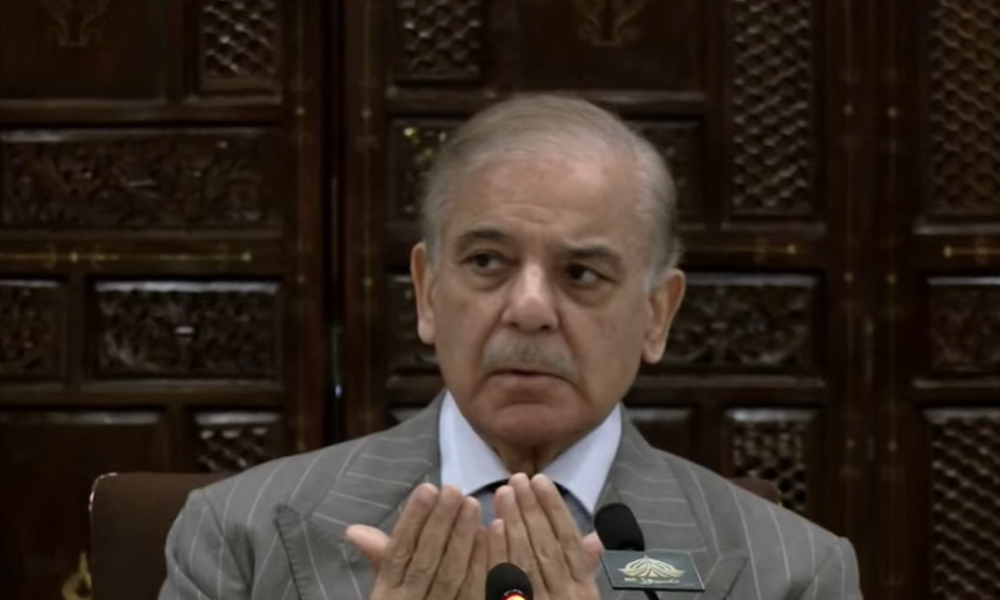 خیبر پختونخوا میں دہشتگردوں کو بلا کر قربانیوں پر پانی پھیر دیا گیا، وزیر اعظم