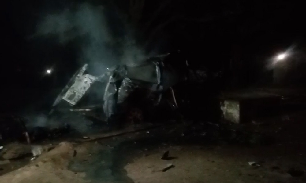 تھرپارکر، ایمبولینس میں آکسیجن سلنڈر پھٹنے سے دھماکا، 9 افراد جاں بحق، 4 زخمی