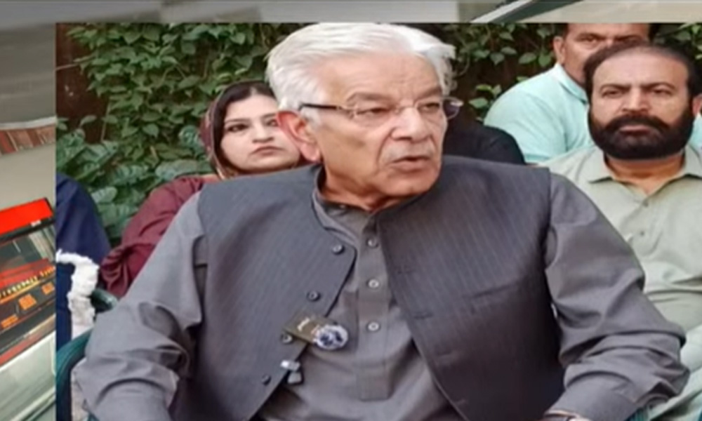خیبر پختونخوا میں معدنیات کے لائسنس پی ٹی آئی نے جاری کیے، خواجہ آصف